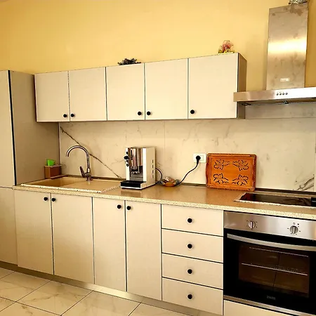 Appartament Xhoi 3 Appartamento