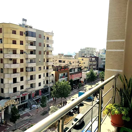 Appartament Xhoi 3 Appartamento Durrës